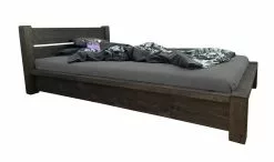 Ranch 09 Sänky, Useita Kokoja